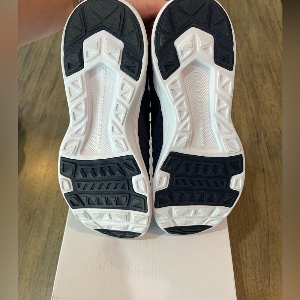 APL TechLoom Wave  Running shoe Men 8 Women 9.5 - Picture 9 of 12